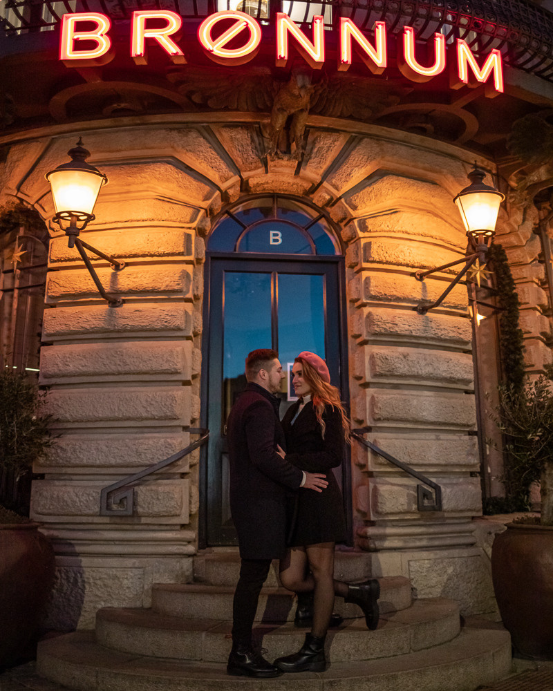 Marmorkirke. Professional wedding photographer in Copenhagen, Denmark — Julia Byron