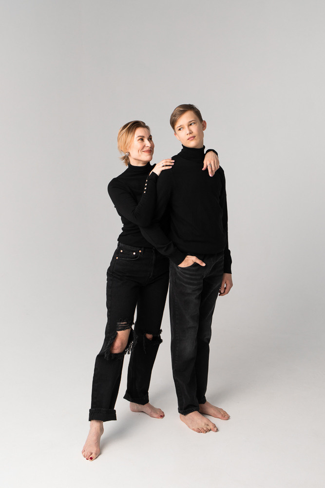 Stylish family photo session. Professional wedding photographer in Copenhagen, Denmark — Julia Byron