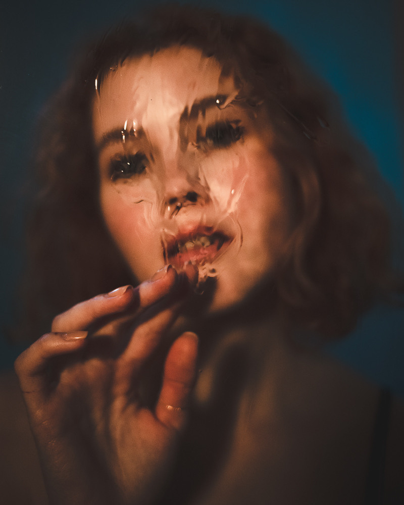 Lina. Professional wedding photographer in Copenhagen, Denmark — Julia Byron