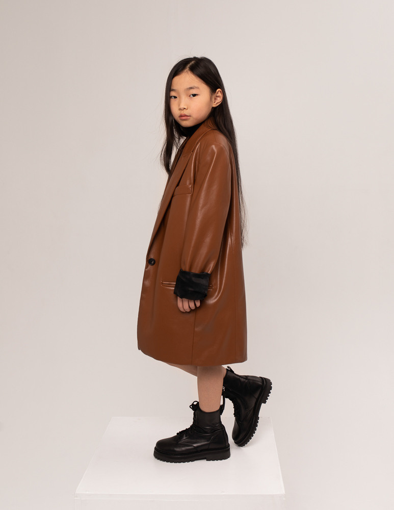 Auna and Lisa. Professional wedding photographer in Copenhagen, Denmark — Julia Byron