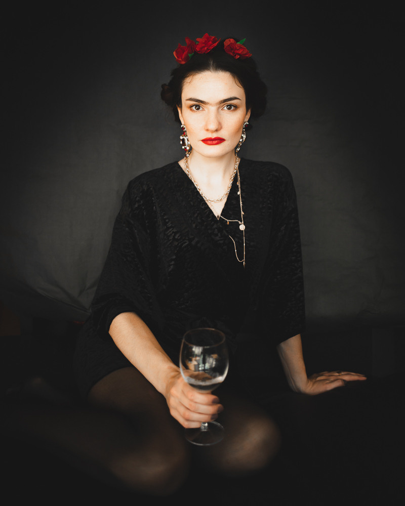 Frida Khalo. Professional wedding photographer in Copenhagen, Denmark — Julia Byron