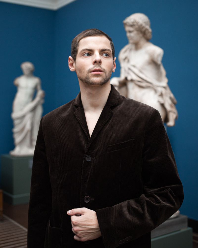 Glyptoteka. Professional wedding photographer in Copenhagen, Denmark — Julia Byron