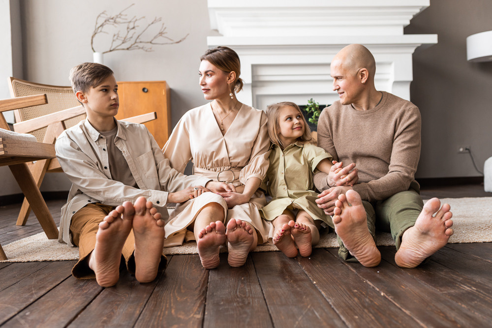 Stylish family photo session. Professional wedding photographer in Copenhagen, Denmark — Julia Byron