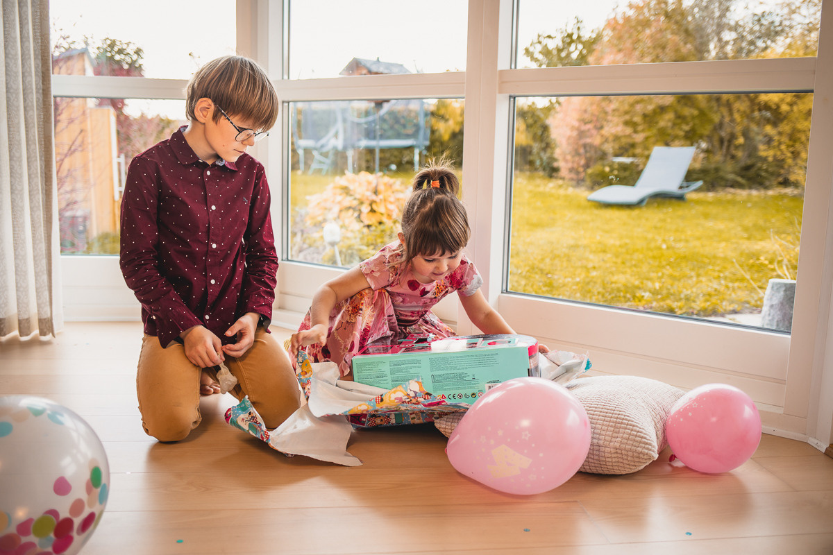 Family photo session in Jutland. Professional wedding photographer in Copenhagen, Denmark — Julia Byron