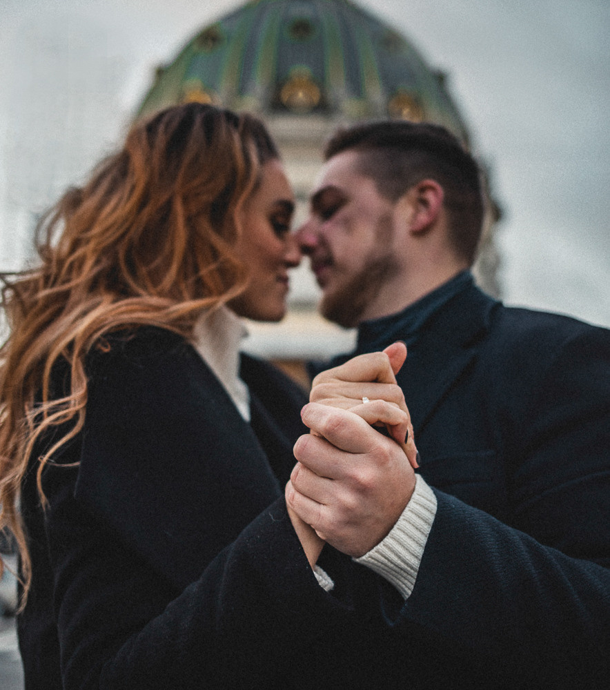 Marmorkirke. Professional wedding photographer in Copenhagen, Denmark — Julia Byron