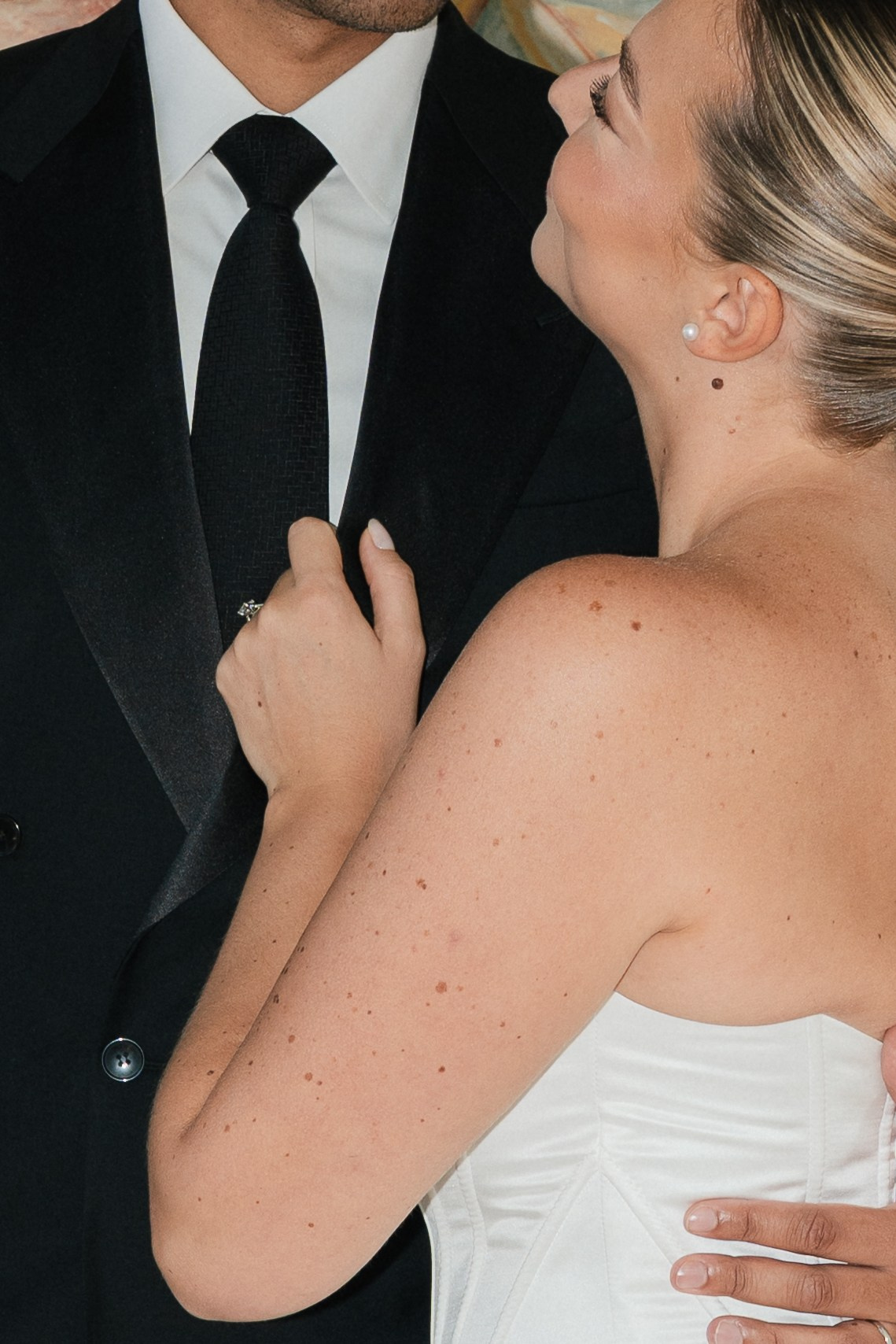 Full wedding gallery - 14h de couverture. Lucy Hubert — Photographe de mariage à Paris et en France