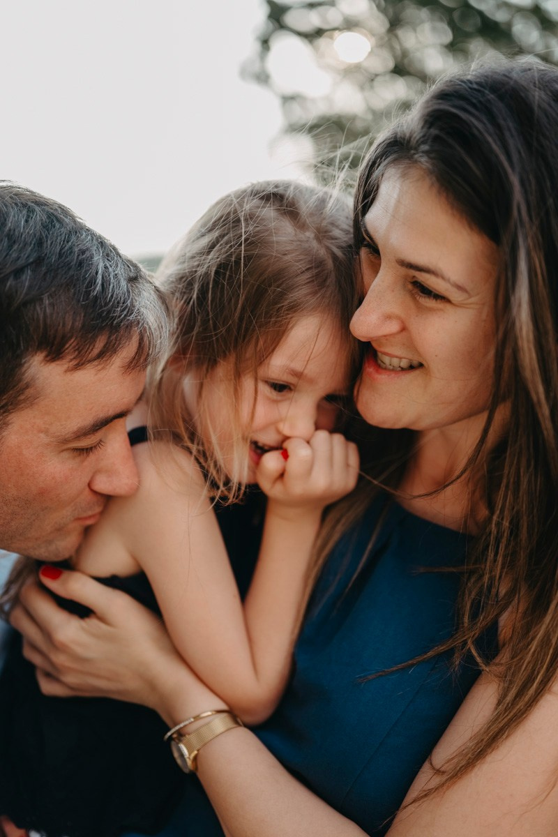 Jelena Milos Dunja i Mila / porodicno fotografisanje. Deciji i porodicni fotograf u Beogradu Oksana Skendzic