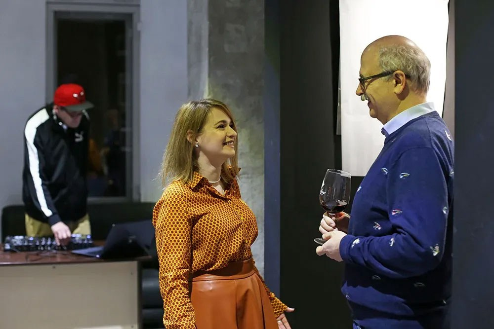 Открытие выставки Романа Рыбалёва «Календарь 2022». Школа Фотографии Романа Рыбалёва. Город Кишинёв, Молдова