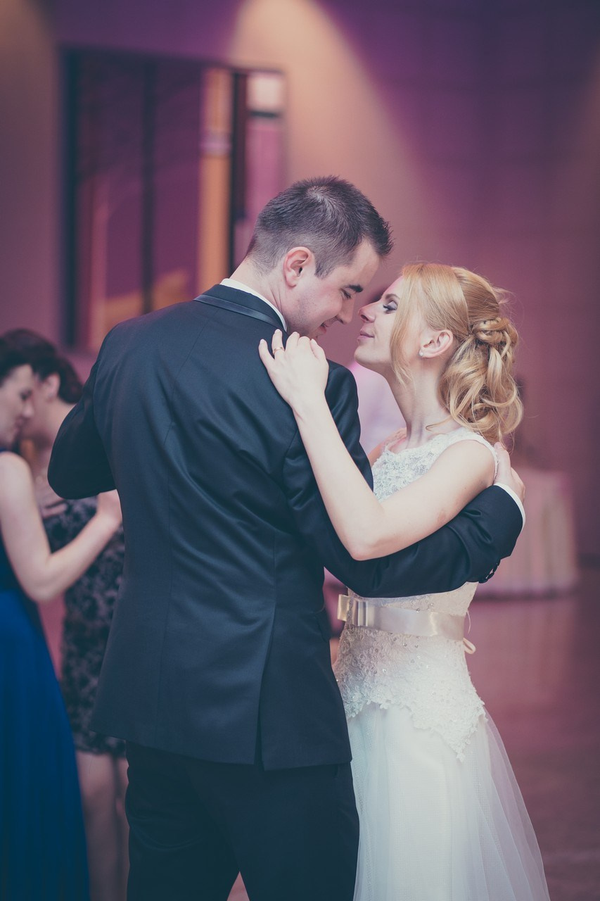 Carmen & Ionut by fotograf nunta Neamt — Eduard Schiopu
