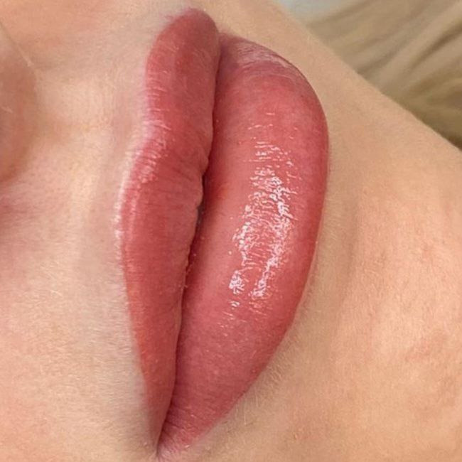 Permanent Make-up Lippen. Permanent Make-up und Tattoo Artist in Wolfsburg-Gardelegen Anna Knaus