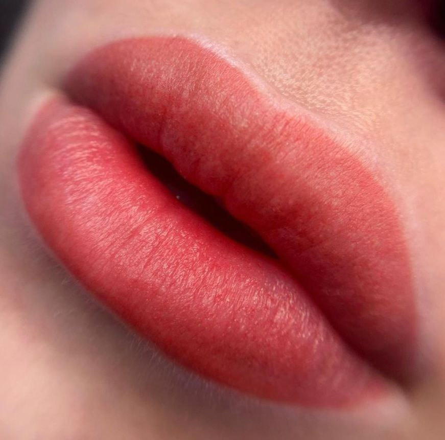 Permanent Make-up Lippen. Permanent Make-up und Tattoo Artist in Wolfsburg-Gardelegen Anna Knaus