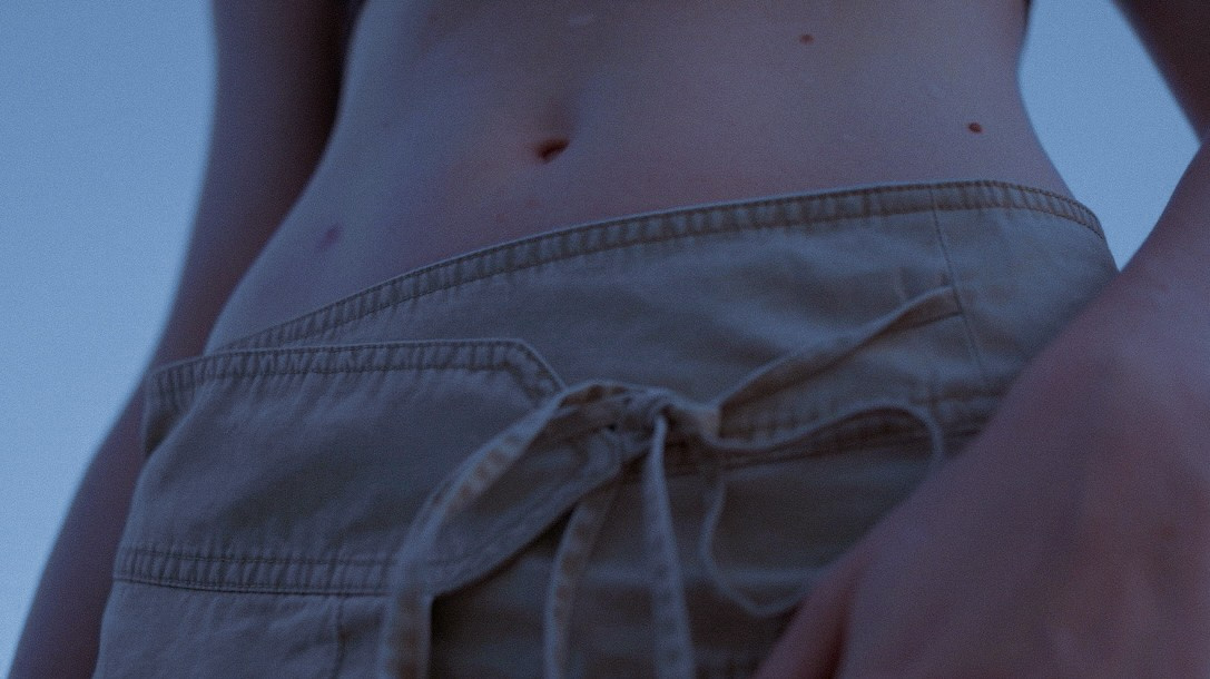 PHOTOS. Visual artist, available worldwide