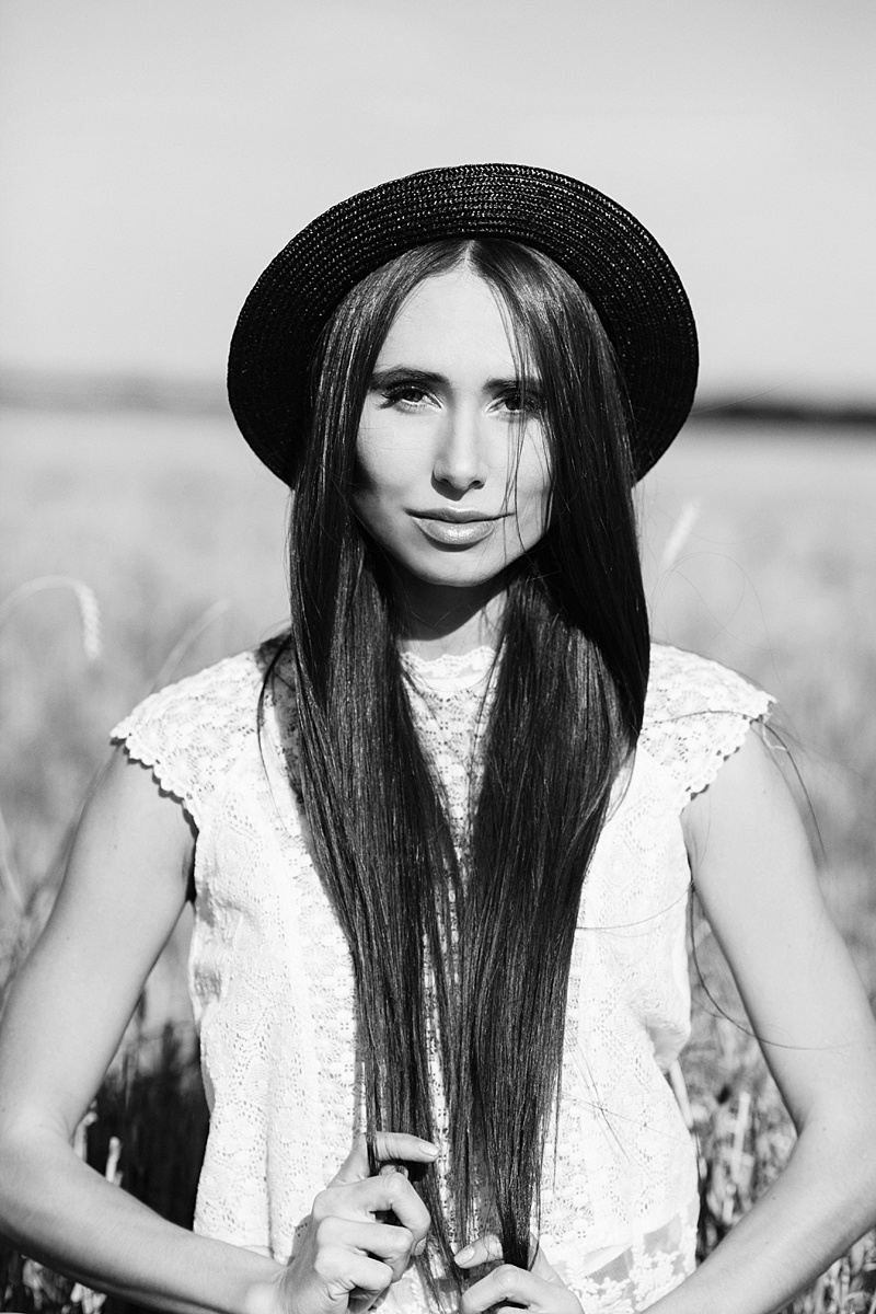 Natalie. Meadow. Портретний та весільний фотограф Надія Онода