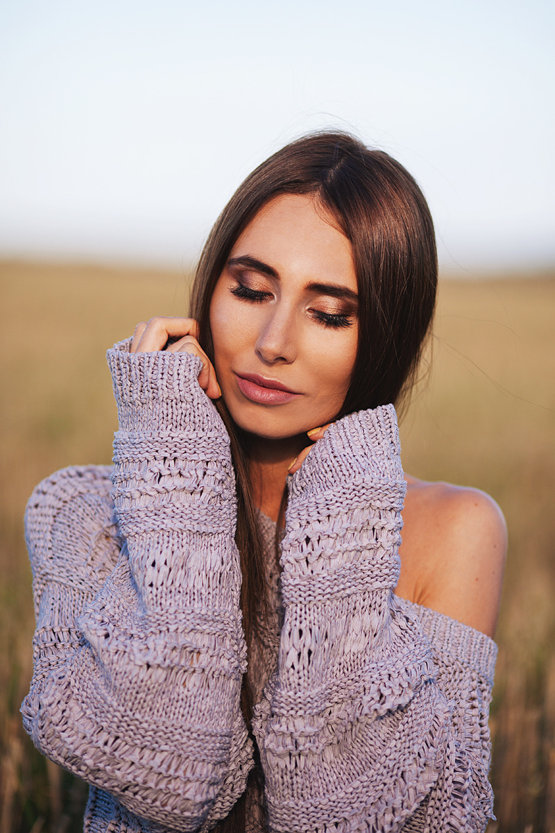 Natalie. Meadow. Портретний та весільний фотограф Надія Онода