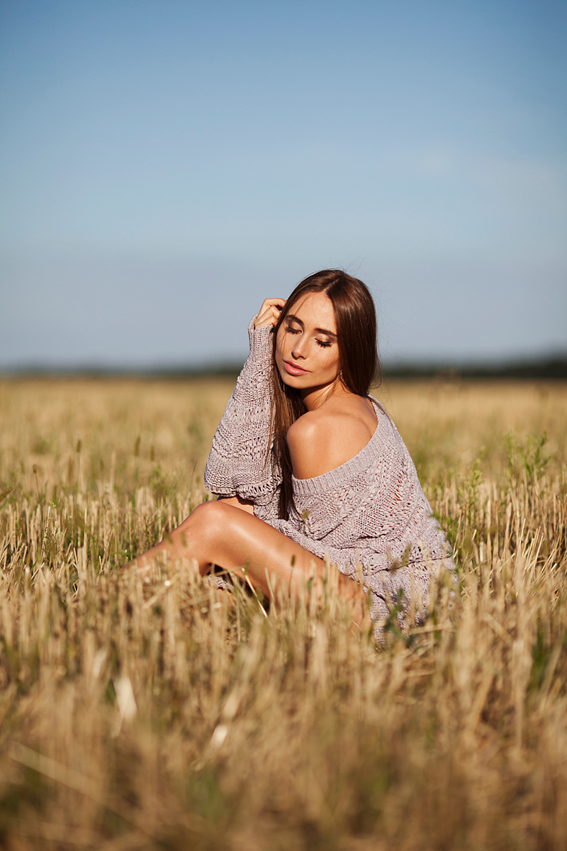 Natalie. Meadow. Портретний та весільний фотограф Надія Онода