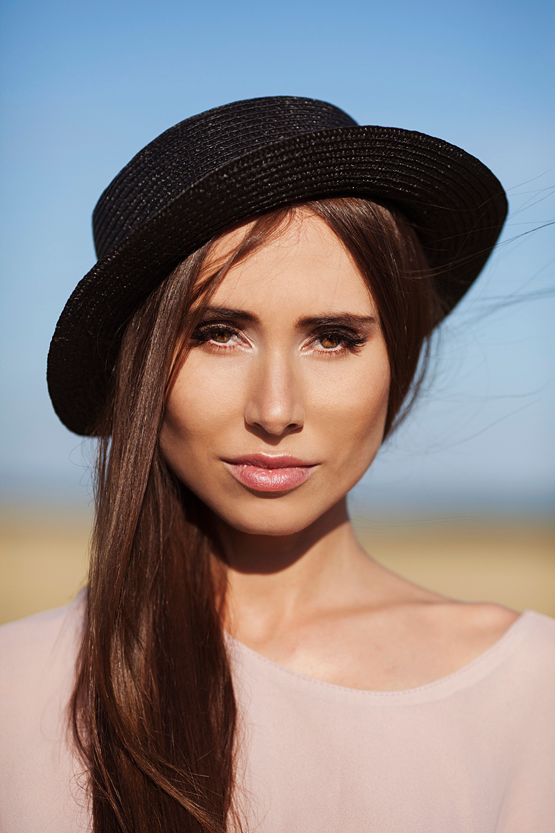 Natalie. Meadow. Портретний та весільний фотограф Надія Онода