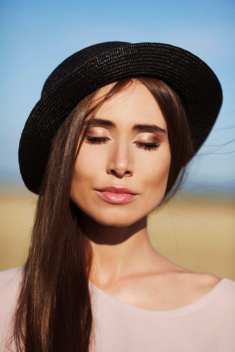 Natalie. Meadow. Портретний та весільний фотограф Надія Онода