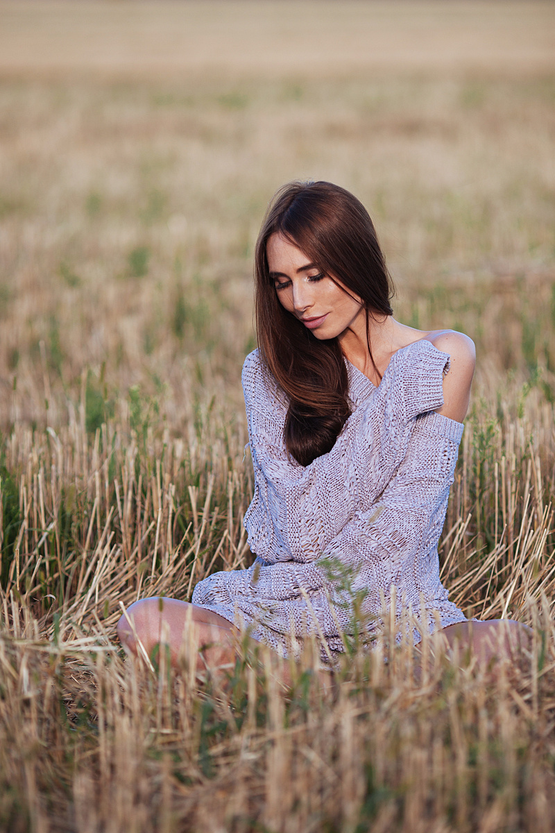 Natalie. Meadow. Портретний та весільний фотограф Надія Онода