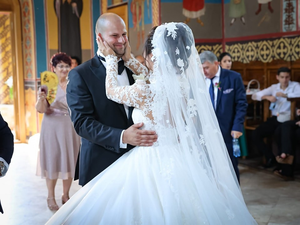 Ioana & Marian. Fotograf Nuntă Constanța - Moments by Gub
