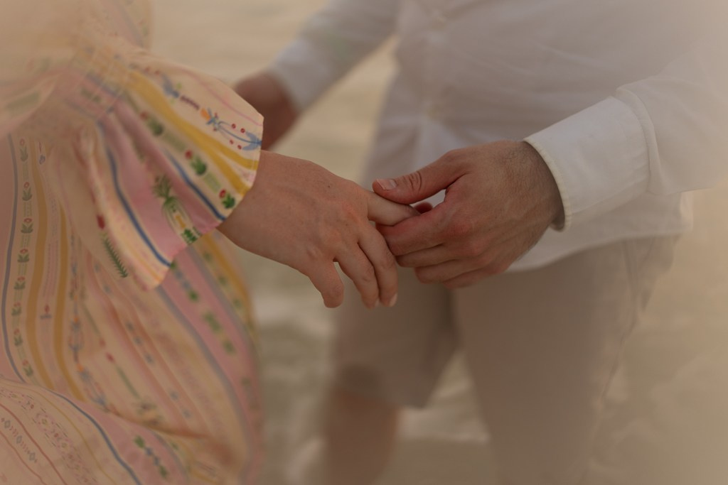 Stella and Ilya. Professional Photographer Abu Dhabi, Dubai — Yulia Ismoilova | 2025