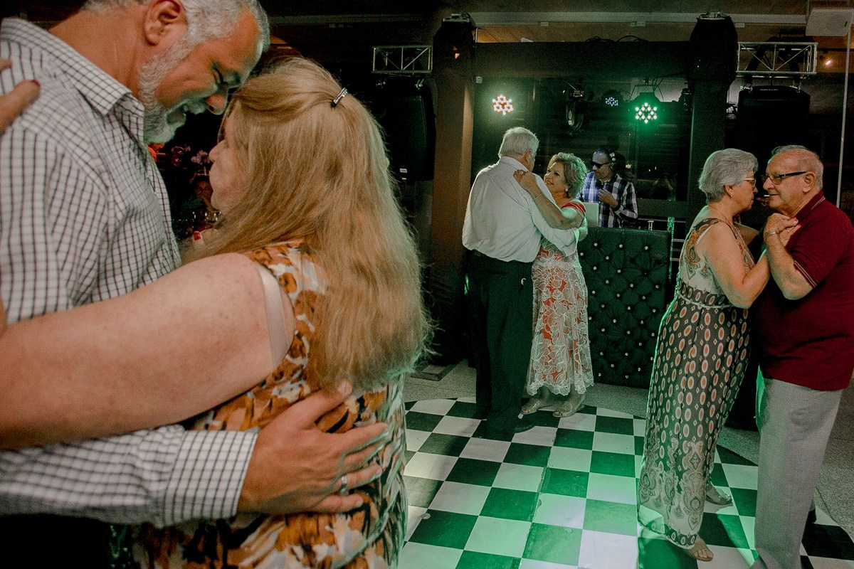 Waldeana - 70 anos. Fotógrafa de Eventos em São Paulo e Sorocaba Kika Damasceno