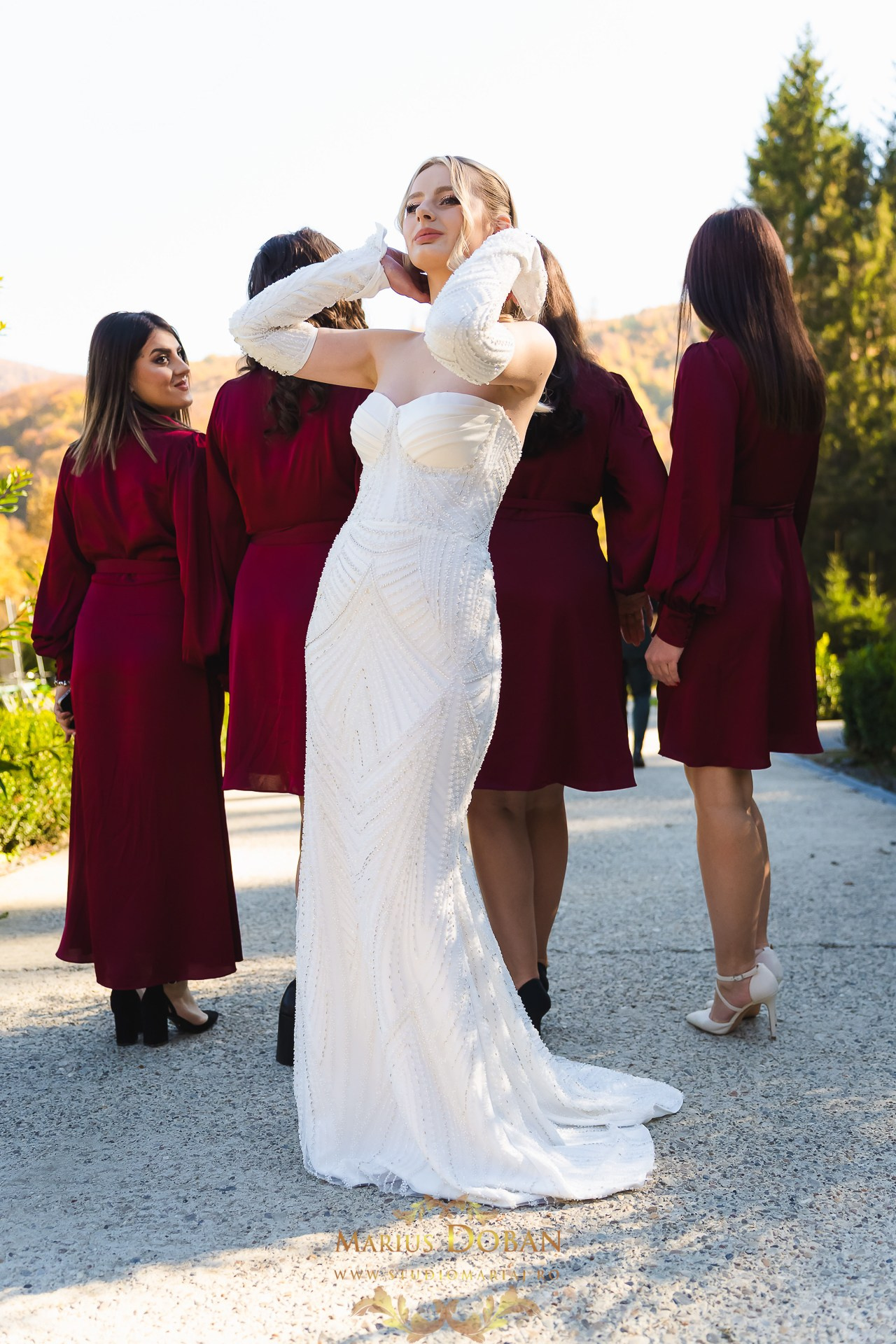 Iulia & Joszeph — preparing & details. Marius Doban