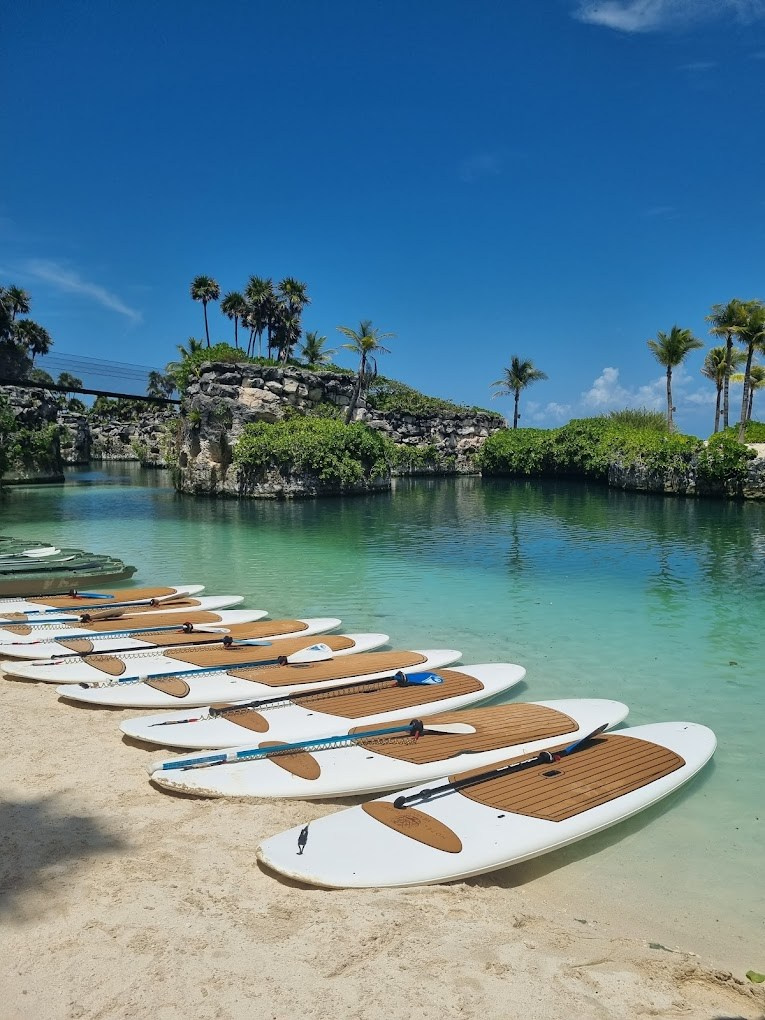 X-Carret Destination. Lero Photographer and a set designer|individual custom portrait and advertising photography in Zutphen