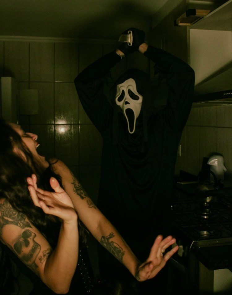 Ensaio Temático. Valkyestudio