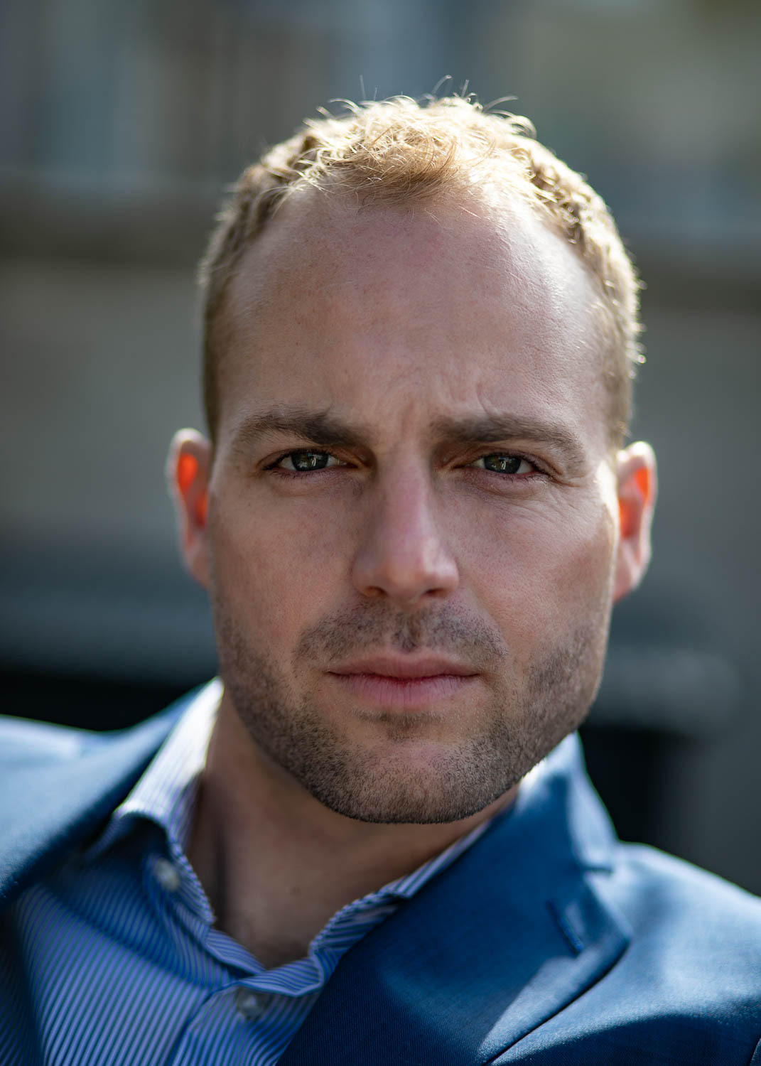 Black Dot Copenhagen (clothing). Professional wedding photographer in Copenhagen, Denmark — Julia Byron