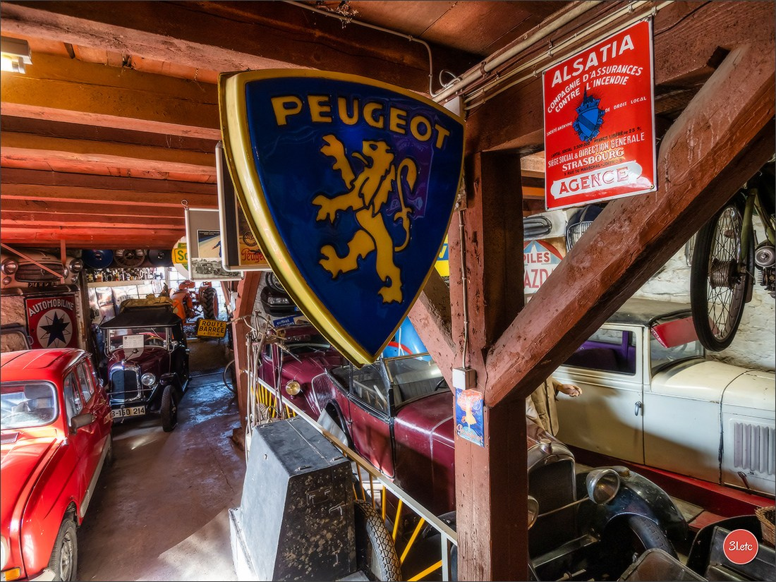 Удивительное место - частный музей старинного хлама - Fahrzeugmuseum. Photographe à Strasbourg | Portraits, Studio, Enfants, Événements