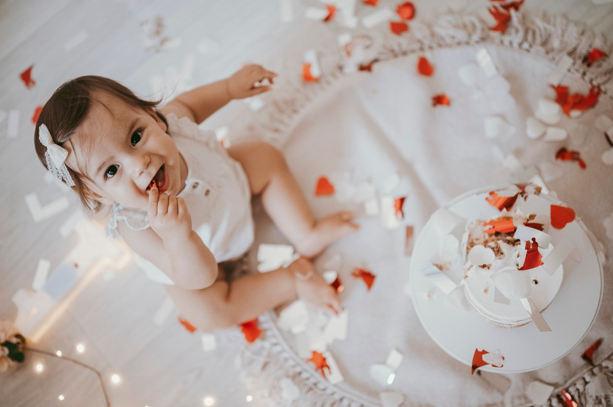 Srnin prvi rodjendan. Deciji i porodicni fotograf u Beogradu Oksana Skendzic