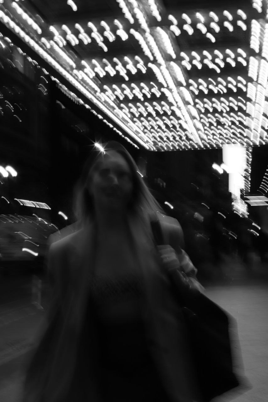 Street shoot with Yulia. VALERIIA VIUNOVA individual shooting\love story\event\brand