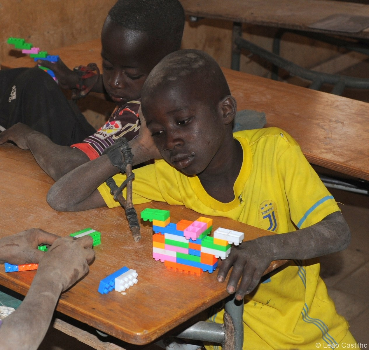 Photos of volunteer work at Senegal. Simbahalu