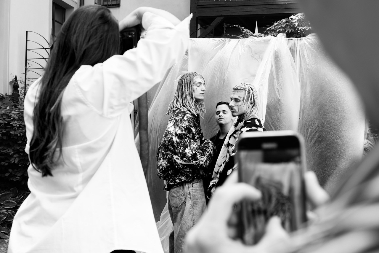 Backstage fotografie. Dana Lišková — Empatická fotografka | Introspektivní umělkyně | Neurodivergentní koučka| Zakladatelka Artepy.cz