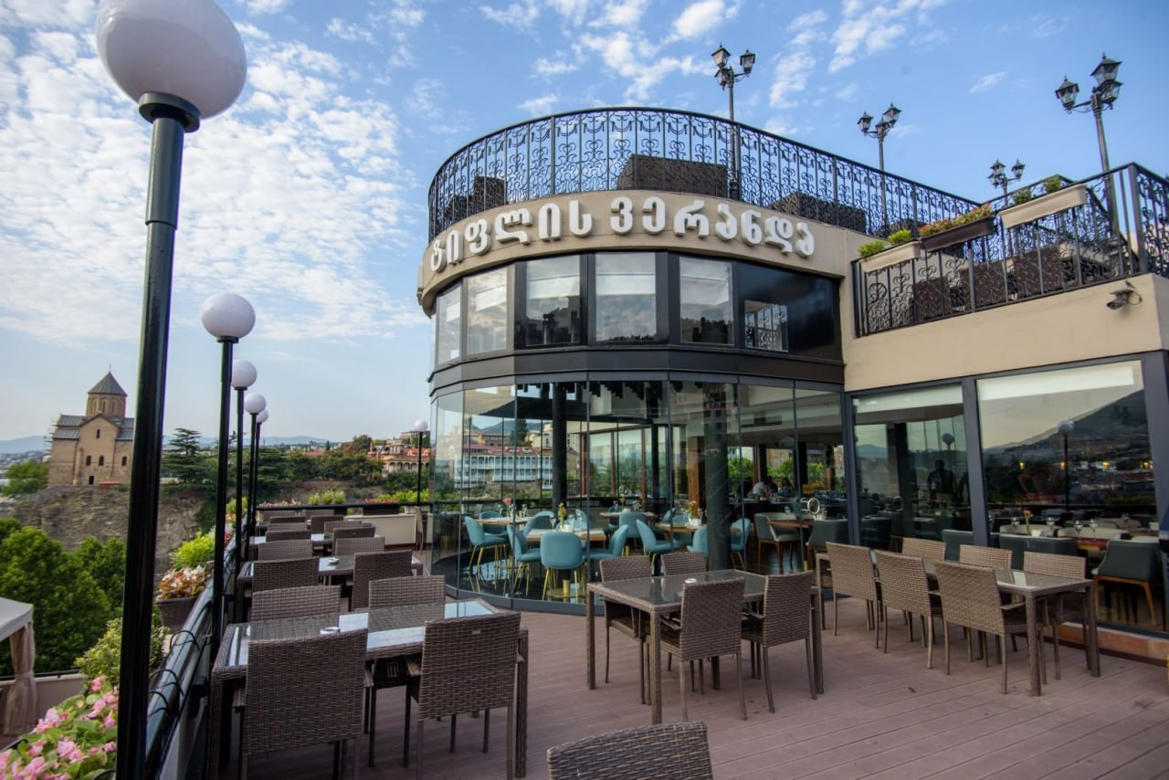 Tiflis Veranda. Главная