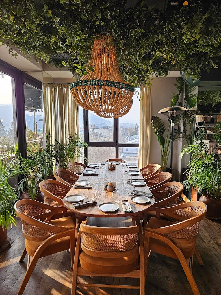 Khedi Restaurant. Главная