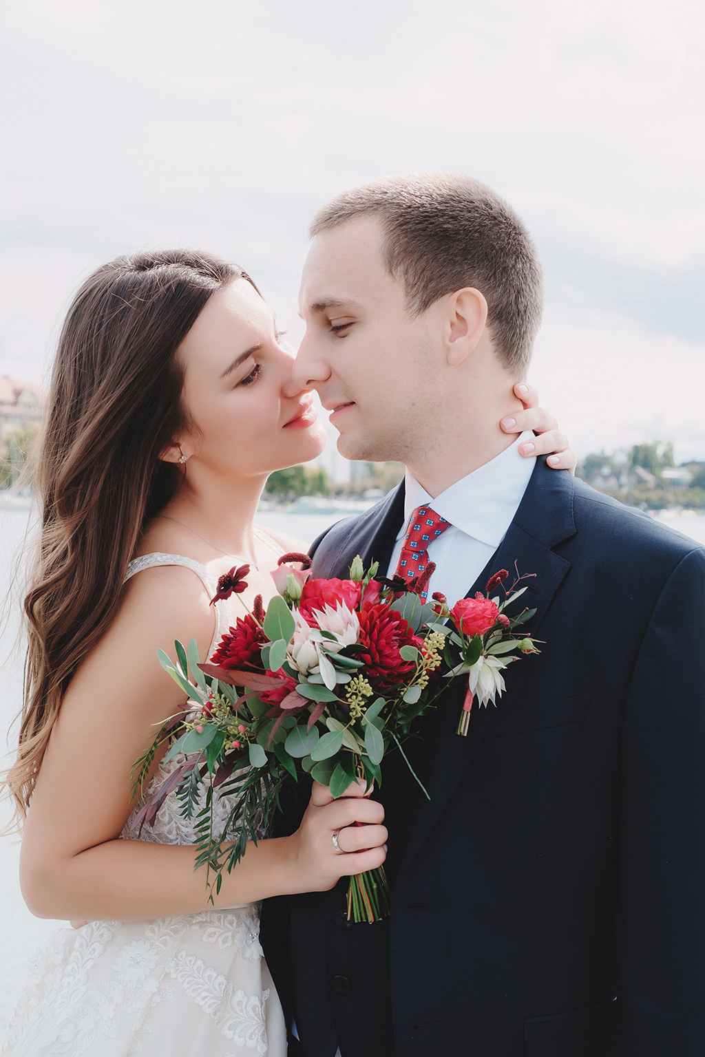 ANASTASIA + DMITRY | CIVIL WEDDING, ZÜRICH STADTHAUS | RECHBERG GARDEN. HOME