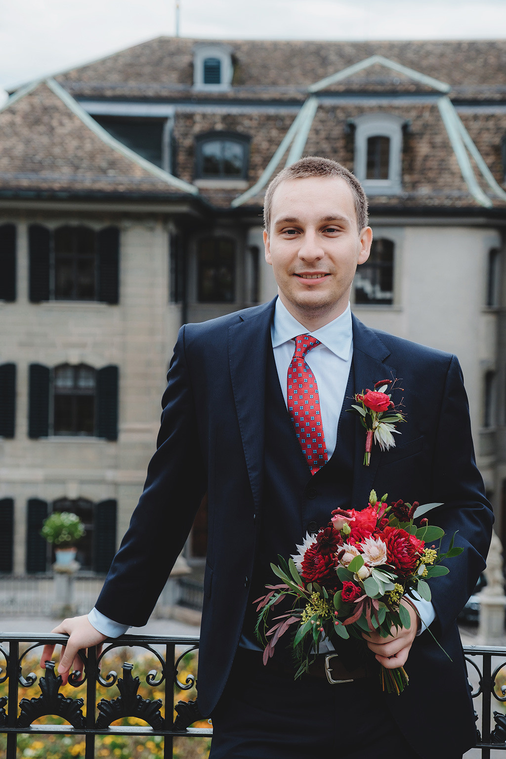 ANASTASIA + DMITRY | CIVIL WEDDING, ZÜRICH STADTHAUS | RECHBERG GARDEN. HOME