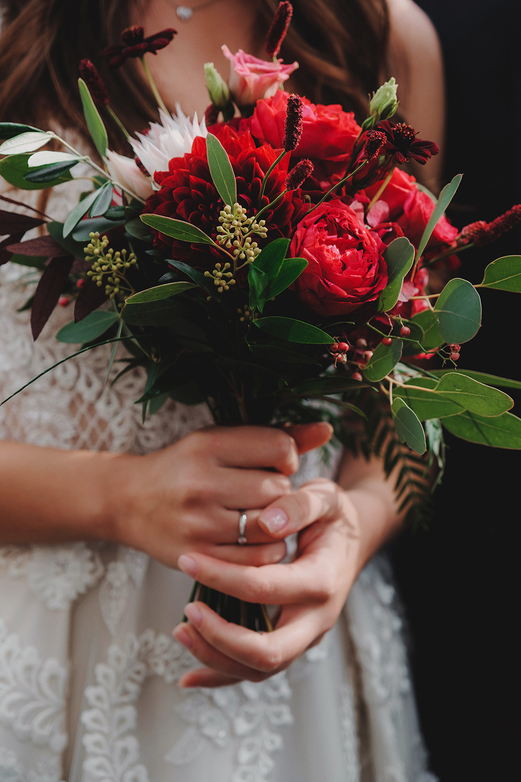 ANASTASIA + DMITRY | CIVIL WEDDING, ZÜRICH STADTHAUS | RECHBERG GARDEN. HOME