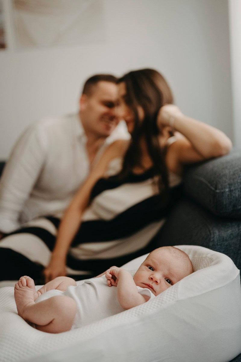 Dobrodosao, Vukane / fotografisanje bebe kod kuce. Deciji i porodicni fotograf u Beogradu Oksana Skendzic