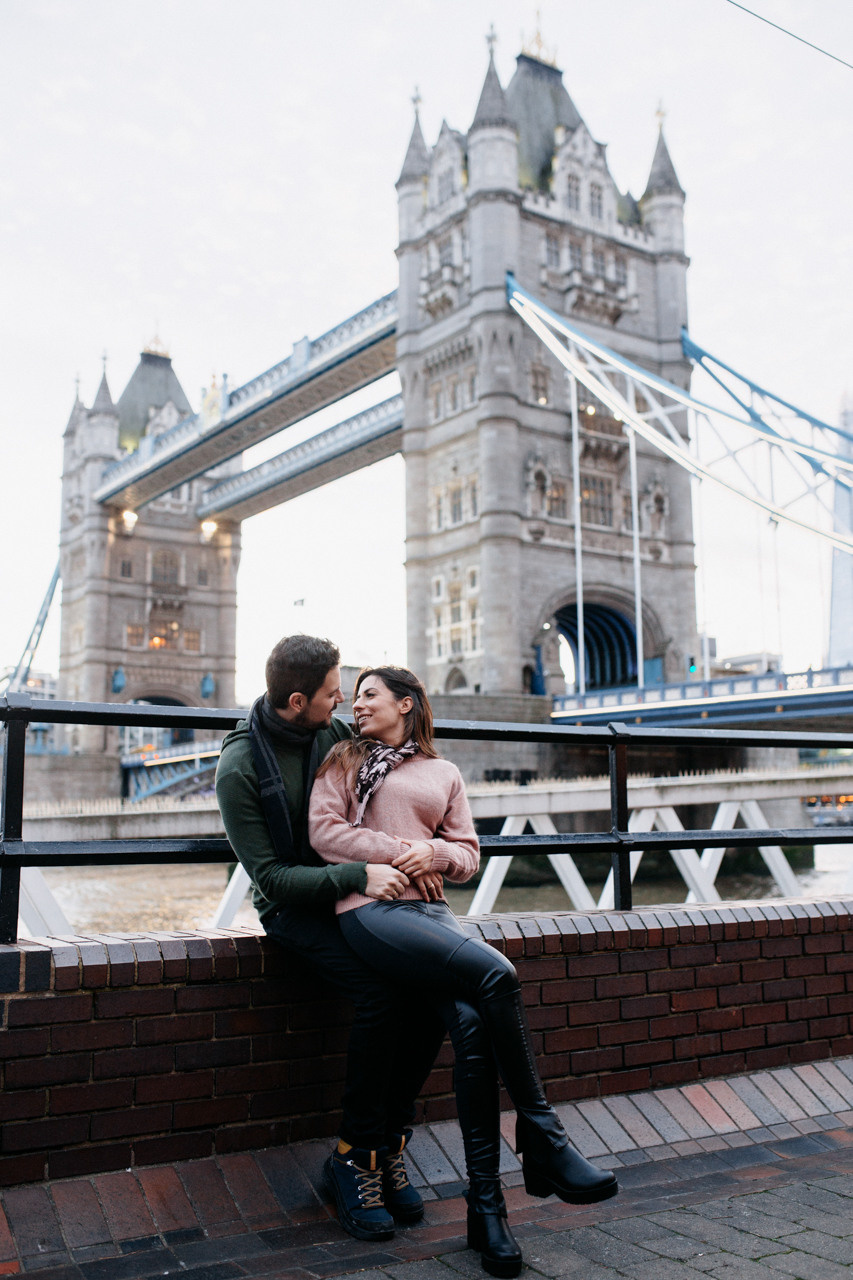 Photoshoot at Bank and Tower Bridge. LondonPhotoStory — Vacation Photographer in London
