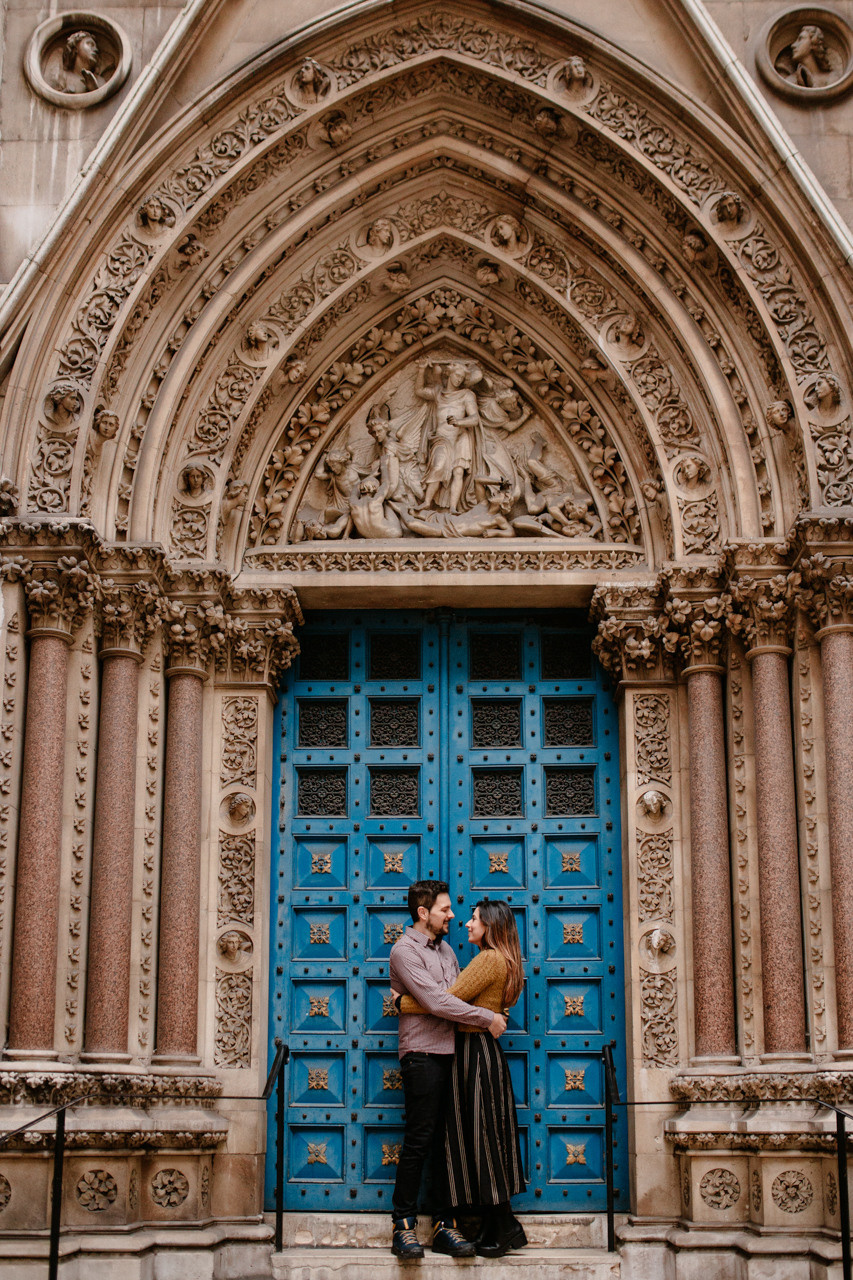 Photoshoot at Bank and Tower Bridge. LondonPhotoStory — Vacation Photographer in London