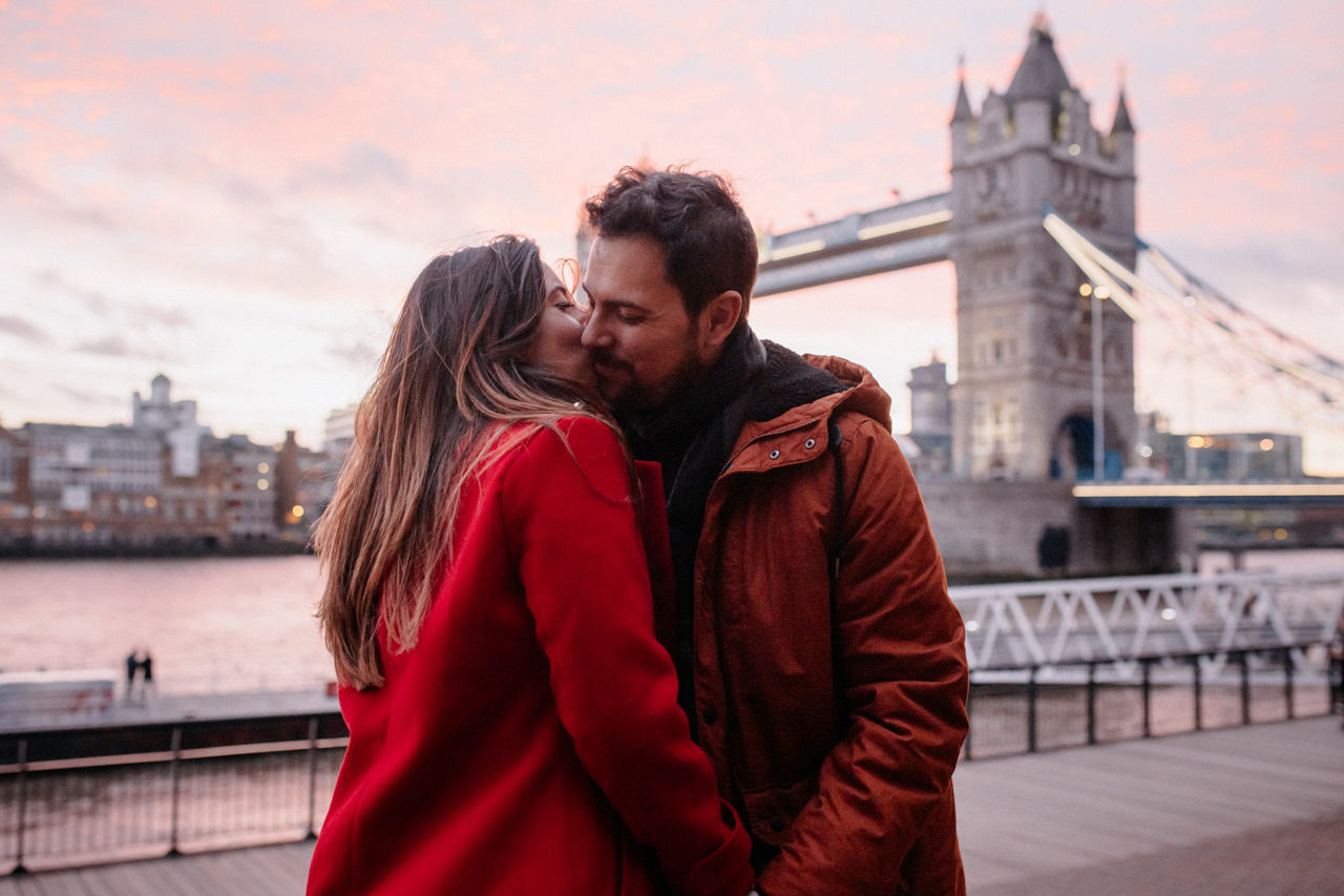 Photoshoot at Bank and Tower Bridge. LondonPhotoStory — Vacation Photographer in London