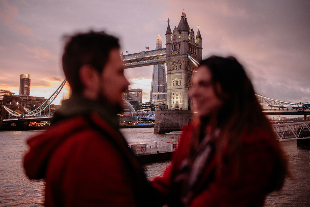 Photoshoot at Bank and Tower Bridge. LondonPhotoStory — Vacation Photographer in London