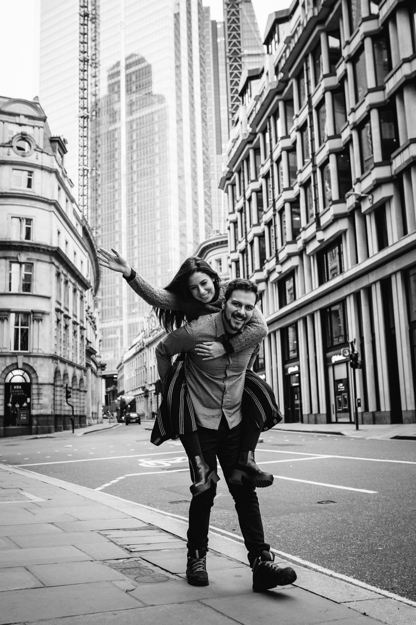 Photoshoot at Bank and Tower Bridge. LondonPhotoStory — Vacation Photographer in London