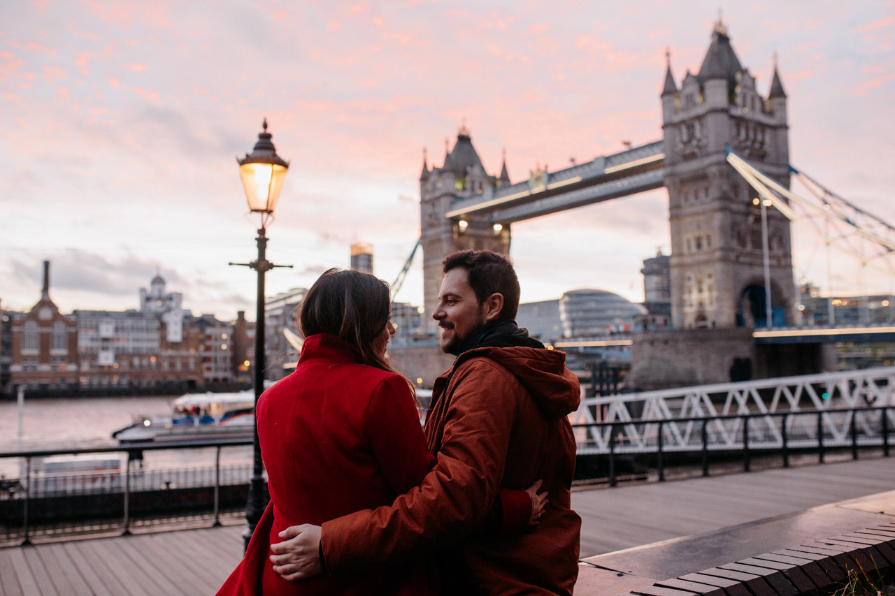 Photoshoot at Bank and Tower Bridge. LondonPhotoStory — Vacation Photographer in London