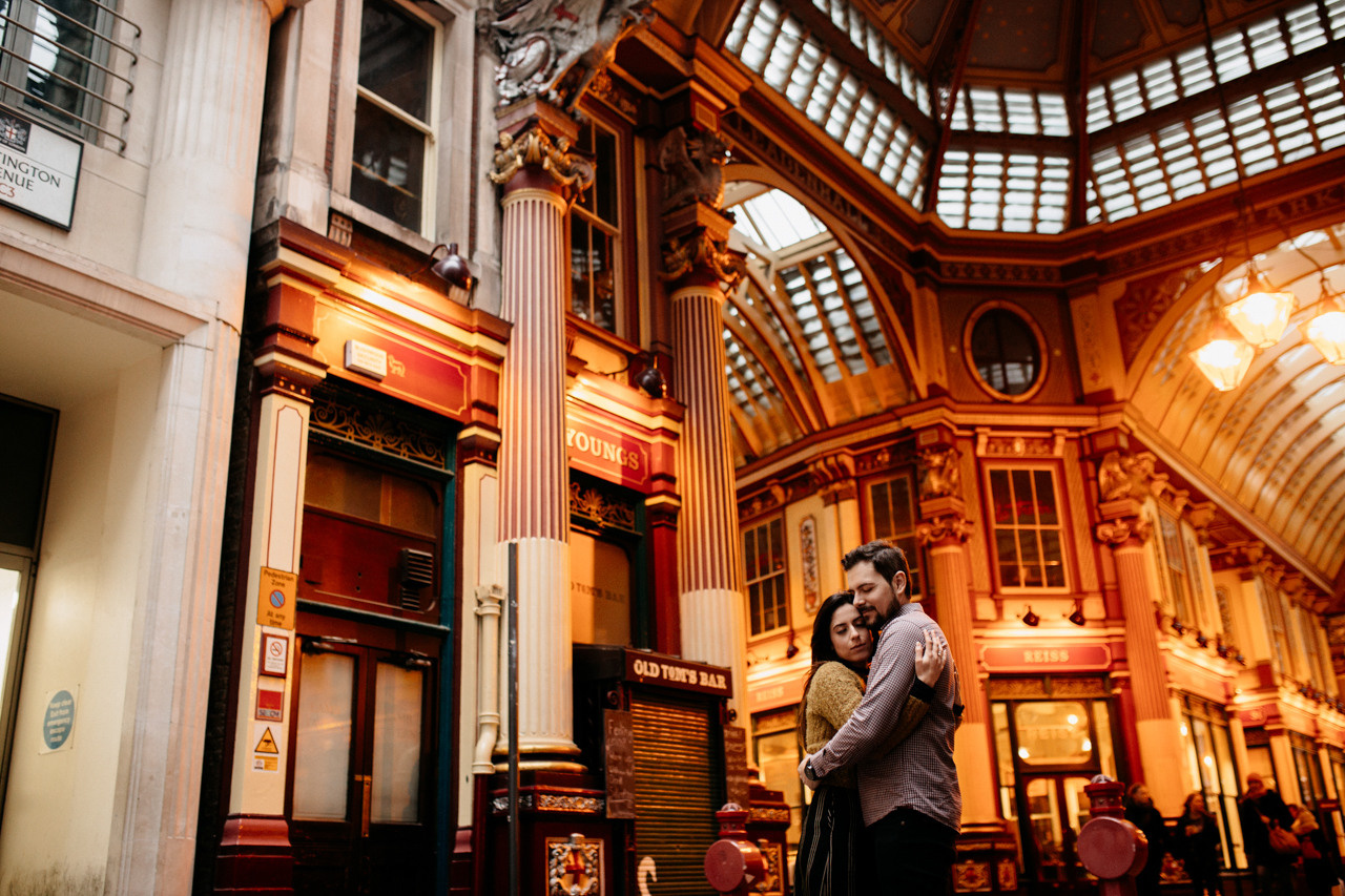 Photoshoot at Bank and Tower Bridge. LondonPhotoStory — Vacation Photographer in London