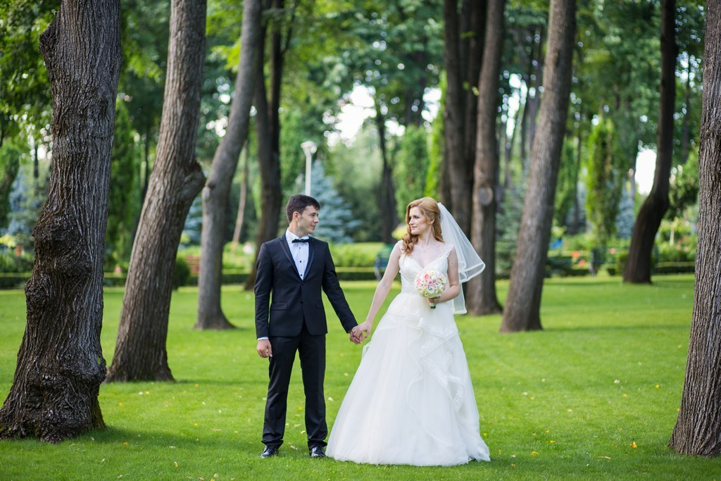 Roxana si Dorin by fotograf nunta Vaslui — Eduard Schiopu