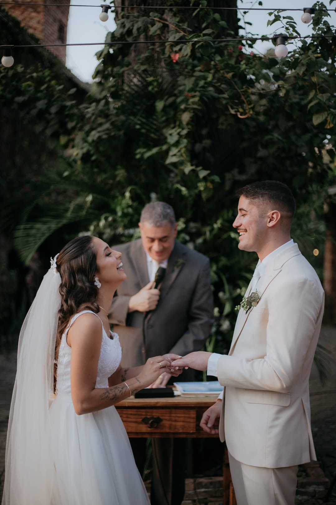 Debora e Andre. Edu e Josi Fotografia de Casamento em Belo Horizonte | Fotos Naturais