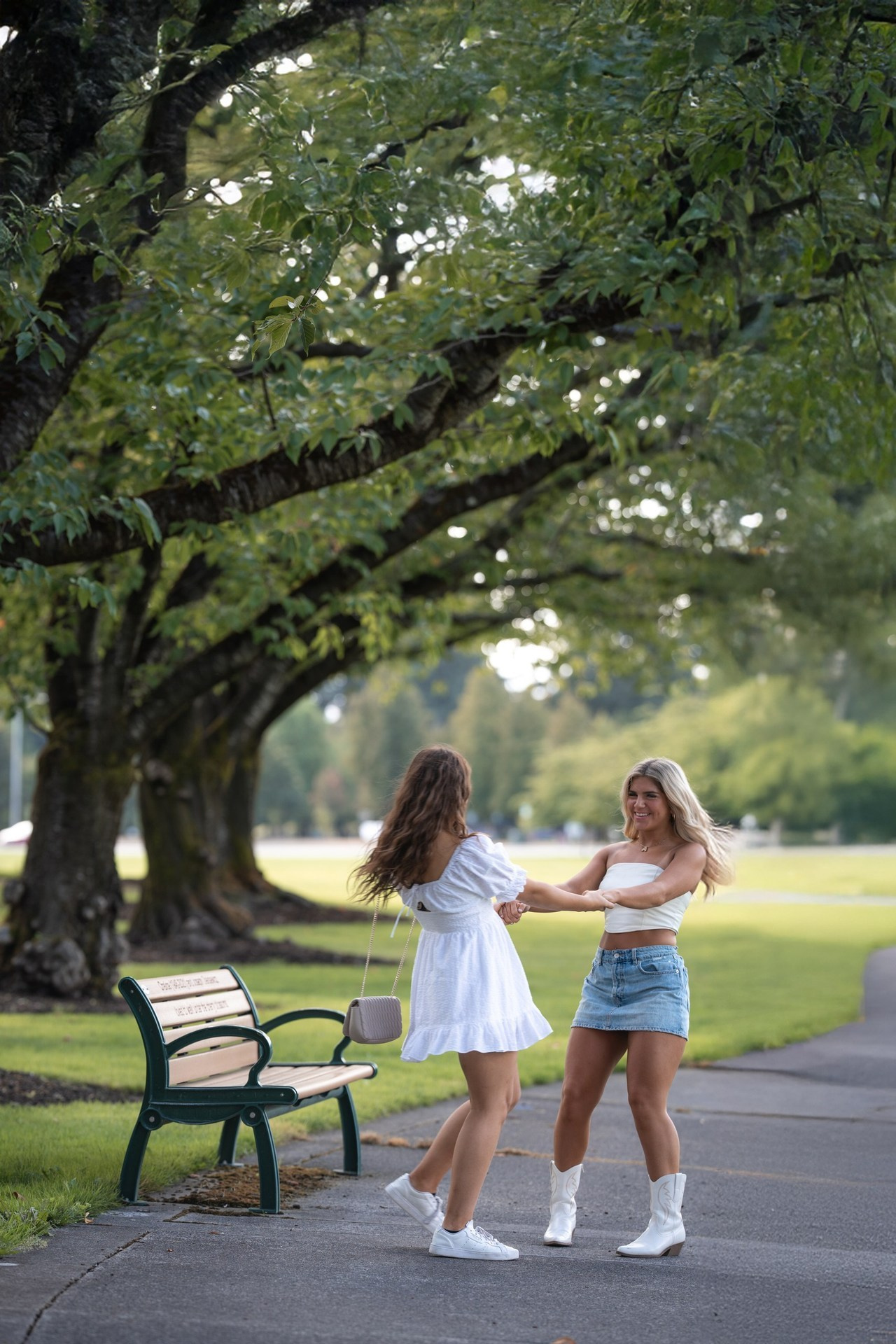 Testimonials. Wedding and family film crew. Video and photo shoot. Photoschool